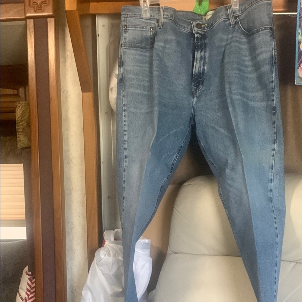 Wrangler Blue Straight Jeans Classic Fit